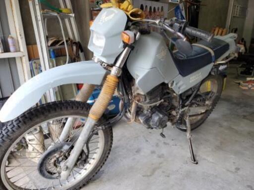 セロー225