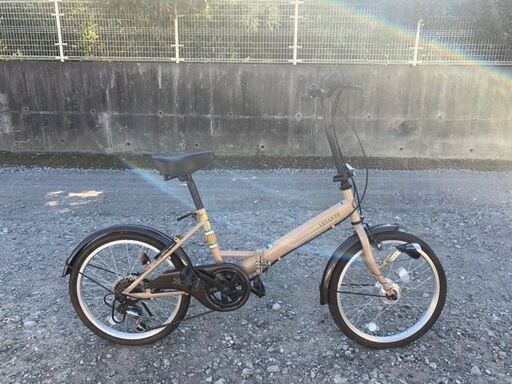 折りたたみ自転車　6段ギア、LEDオートライト付き　中古美品