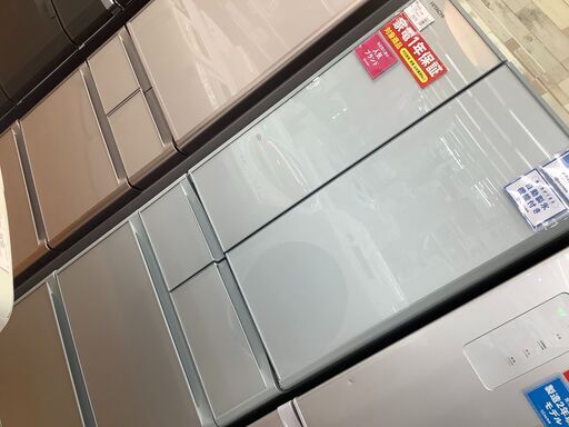 HITACHI ガラストップ6ドア冷蔵庫