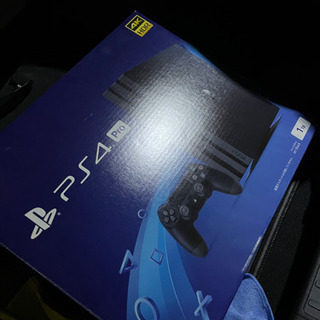 PlayStation4 pro (CUH-7200B B01)...