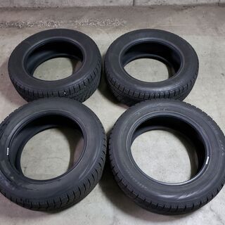 2016年製 215/60R16 ﾌﾞﾘﾁﾞｽﾄﾝ VRX ｽﾀｯﾄﾞﾚｽﾀｲﾔ①