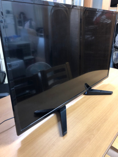 映りは抜群　40型液晶テレビ