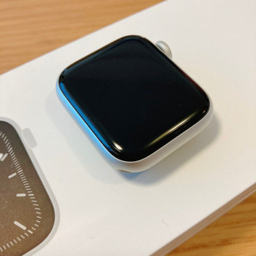 決まりました！アップルウォッチ シリーズ5 40mm GPS シルバー 2回のみ