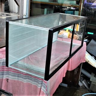 中古　美品１２０×４５×ｈ４５ガラス水槽