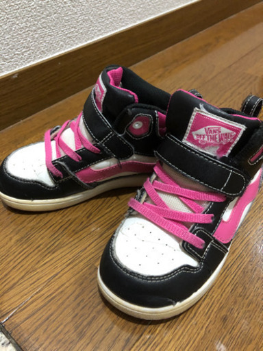 Vans ハイカットスニーカー17センチ いぶみか 福大前の服 ファッションの中古 古着あげます 譲ります ジモティーで不用品の処分