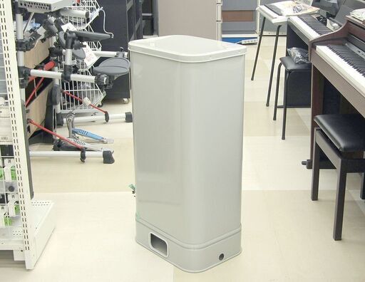 札幌市清田区 ダイケン 90型灯油タンク 90L 屋内用 DK-90S 白灯油 中古品