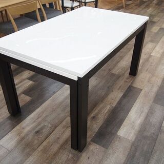 シギヤマ家具　ダイニング5点セットが買取入荷致しました。