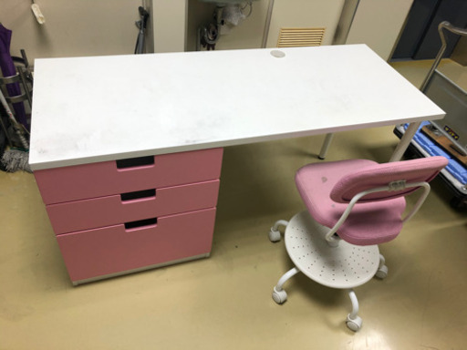 Ikea Stuva Grunding ピンク学習机 モリシゲ 下板橋の家具の中古あげます 譲ります ジモティーで不用品の処分