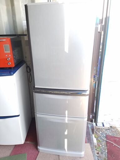 ☆美品☆ 三菱ノンフロン冷凍冷蔵庫 335L 2011年製 自動製氷付き 冷蔵庫 冷凍庫 三菱 MITSUBISHI シルバー 動作確認済み