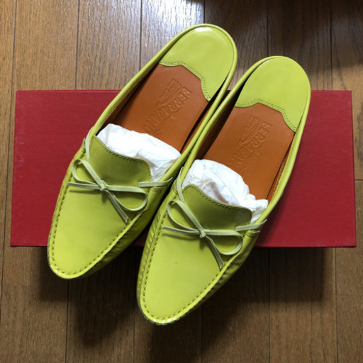 フェラガモ ミュールサンダル divinebyeschoolsintl.com