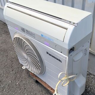 Panasonic《壁掛けルームエアコン》CS-40MF2J-W　14～16畳　11年 e