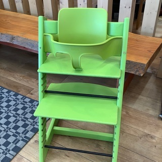 STOKKE ベビーチェア トリップトラップ (グリーン) のご紹介です。