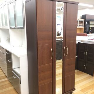 書棚 3枚扉【トレファク岸和田店】 アイランド 3枚扉本棚【トレファク 