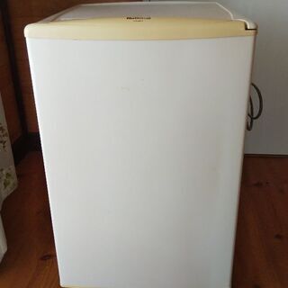 【お譲り先決定】2007年製 小型冷蔵庫