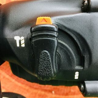 マキタ HR162D 充電式ハンマードリル【リライズ野田愛宕店】【店頭取引