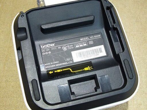 【苫小牧バナナ】Brother/ブラザー コンパクトサイズ フルカラーラベル 感熱ライター VC-500W デスクや棚に♪ 苫小牧バナナ】Brother/ブラザー コンパクトサイズ フルカラーラベル