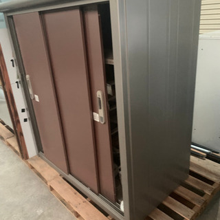 倉庫　物置　20日に削除します。急ぎ