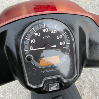 オートショップable 02102707H ホンダ タクト AF75 ワイン 関東圏内 即日配送 激安配送料金3000円〜。 他にも多数出品中！！オートショップableで検索♩ 修理や買取も可能です！クレジット分割、代引き支払い可能！平均在庫日数3日 業者卸にも オートショップable 02102707H ホンダ タクト AF75 ワイン 関東圏内