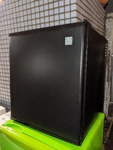 【売約済み】ペルチェ式 48リットル 1ドア電子冷蔵庫「冷庫さん」 SR-R4802展示品　美品