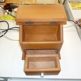 k58☆アントステラ☆アンティーク☆カントリー調☆キーボックス k58☆アントステラ☆アンティーク☆カントリー調☆キーボックス