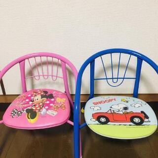 【終了】子ども椅子2脚　ミニー＆スヌーピー