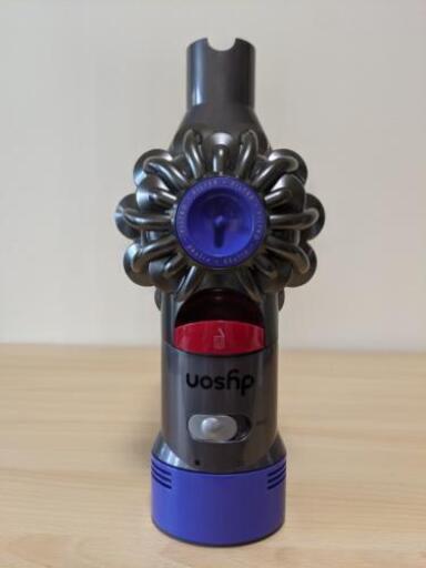 美品 Dyson V7 Motorhead サイクロン式 コードレス掃除機 dyson V7