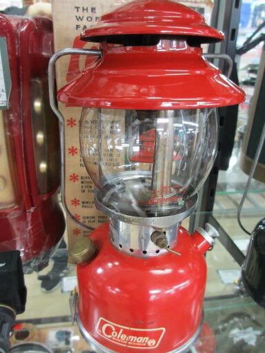 【ジモティ見たで５％OFF】ランタン　COLEMAN　1969年製　【0388】