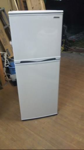 【リサイクルショップ八光　田上店　安心の3か月保証　配達・設置OK】アビテラックス 138L 2ドア冷蔵庫（直冷式）ホワイトストライプAbitelax AR-143E