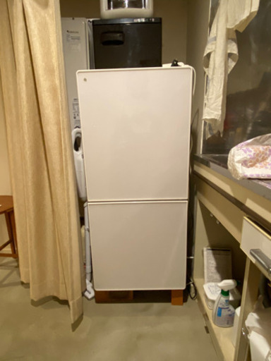 【中古・超美品】U-ING ノンフロン冷凍冷蔵庫 UR-FG110J