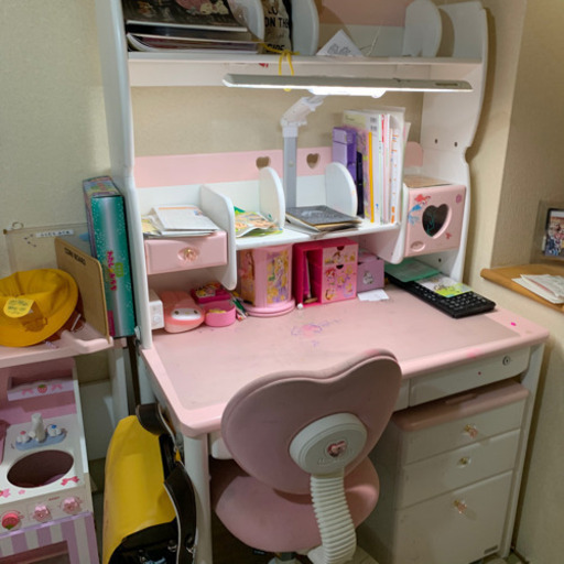 日曜まで限定値下げ くろがね学習机 女の子ピンクデスク かな 北九州の子供用品の中古あげます 譲ります ジモティーで不用品の処分 日曜まで限定値下げ くろがね学習机 女の子ピンクデスク かな 北九州の子供用品の中古あげます 譲ります ジモティーで不用品の処分