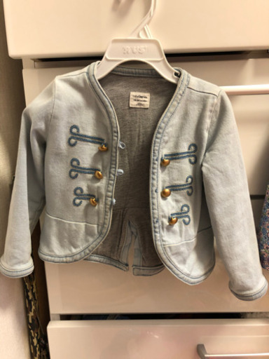Gapおしゃれジャケット子供用 おさな 琴似のキッズ用品 子供服 の中古あげます 譲ります ジモティーで不用品の処分 Gapおしゃれジャケット子供用 おさな 琴似のキッズ用品 子供服 の中古あげます 譲ります ジモティーで不用品の処分