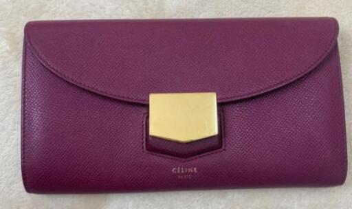 CÉLINE （セリーヌ）large flap multifunction 【定価10万円 正規店購入証明書付き】