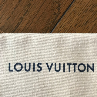 LOUIS VUITTONの袋❗️