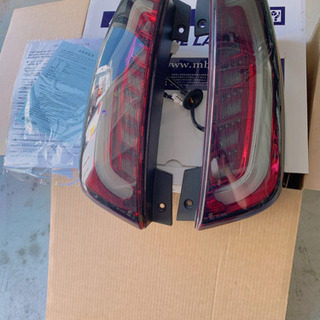 日産 デイズルークス スモークテール LED サンダー 美品