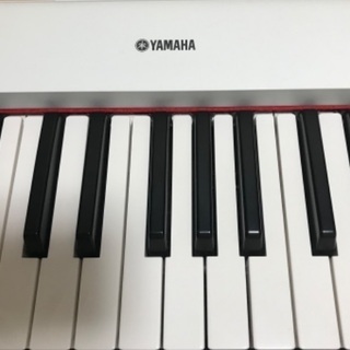 YAMAHA  電子キーボード piaggero