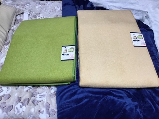 センターラグ新品2点［譲渡先決定］