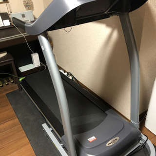 トレッドミル  ルームランナー  Horizon ホライズン　ジョンソン T82 TEMPO 純正極厚マット付