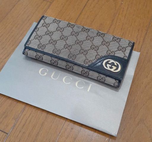 グッチ【GUCCI】ゴールド金具 　長財布！お値下げ！！