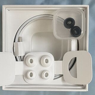 【中古品】Apple AirPods Pro MWP22J/A AirPods Pro MWP22J/A|中古オーディオ格安販売の【イオシス】