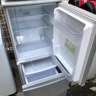 シャプ冷蔵箱二人用