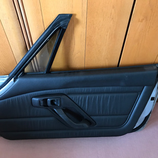 車のパーツ スズキカプチーノＥＡ21R 右ドア