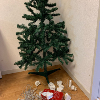 【ネット決済】クリスマスツリーあげます
