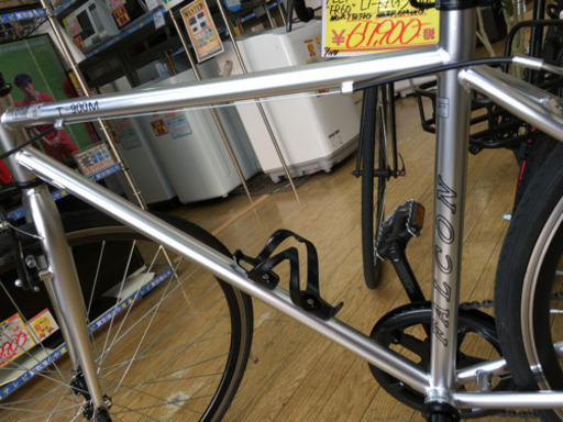 使用期間1週間のみの新品同様! FALCON クロスバイク T-900M ファルコン 使用期間1週間のみの新品同様! FALCON クロスバイク T-900M ファルコン