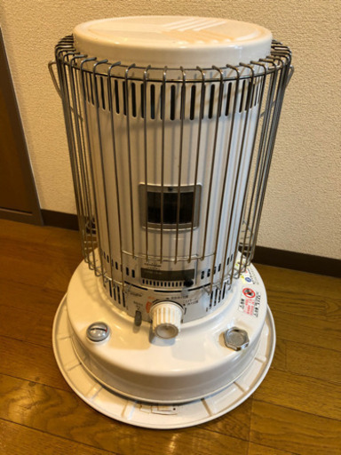 TOYOTOMI トヨストーブ　トヨトミ　石油ストーブ　2018年製