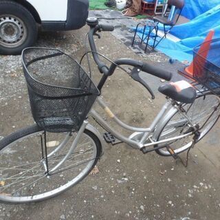 リサイクルショップのダイトーです おしゃれアイテムお持ち帰り価格値下げ自転車26インチ 前後カゴ付 リサイクルダイトー 福住の自転車 の中古あげます 譲ります ジモティーで不用品の処分