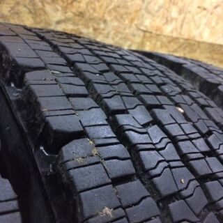 DUNLOP SP002 225/90R17.5 127/125L 17.5インチ トラックタイヤ 夏