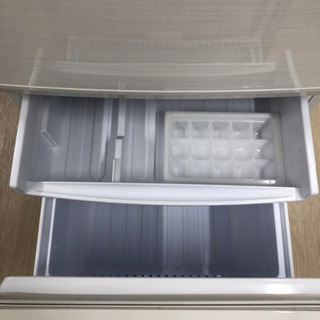 2017年製 SHARP 冷蔵庫 137L SJ-D14C-W