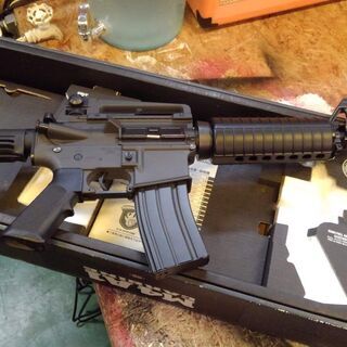 【店舗同時販売中】マルイ　電動ガン　M4A1　定番だがそれが良い【店頭ご来店購入限定】