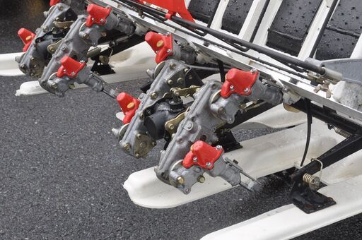 ヤンマー 4条植 田植え機 VP4C ペダル変速 6.2馬力 セル付き