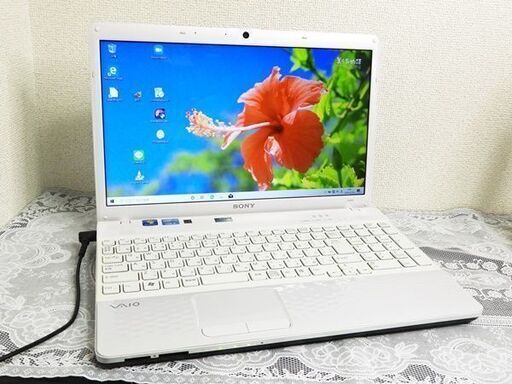 ソニーノートパソコン　カメラ＆Blu-rayDisc付き デザインが◎！SONY/vaio/Blu-ray/カメラ付き/win10
